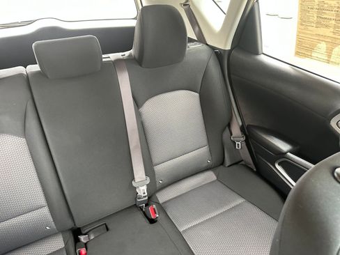 Used 2025 Kia Soul LX w/ LX Technology Package FWD image 35