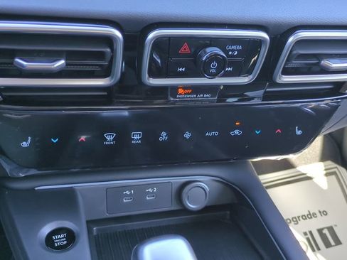 New 2026 Nissan Sentra SR w/ SR Premium Package image 19