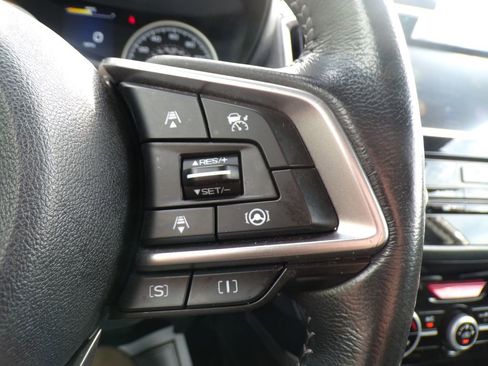 Used 2022 Subaru Forester Premium AWD/4WD image 31