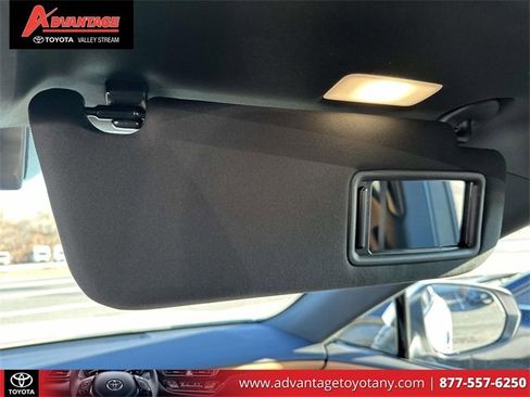 Used 2025 Lexus RX 350h image 37