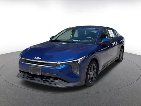 Used 2025 Kia K4 FWD image 4