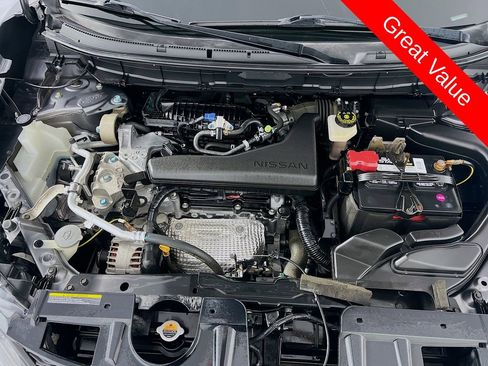 Used 2016 Nissan Rogue SV AWD/4WD image 28