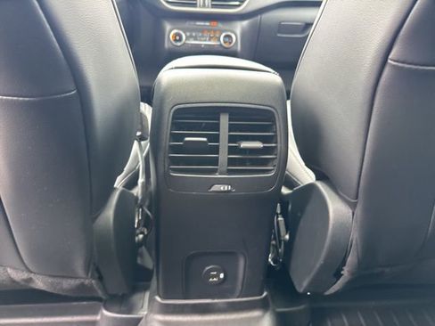 Used 2020 Ford Escape SEL image 15