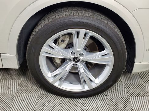 Certified 2023 Audi Q8 Premium w/ Convenience Package image 13