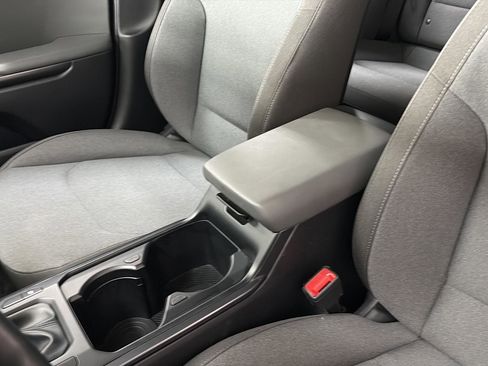 Used 2025 Kia K4 LXS image 19
