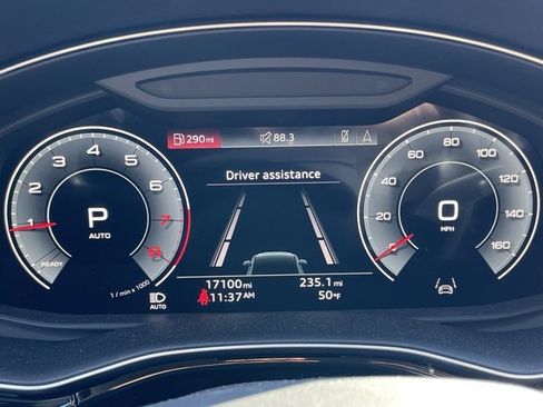 Certified 2023 Audi Q7 2.0T Premium w/ Convenience Package image 8