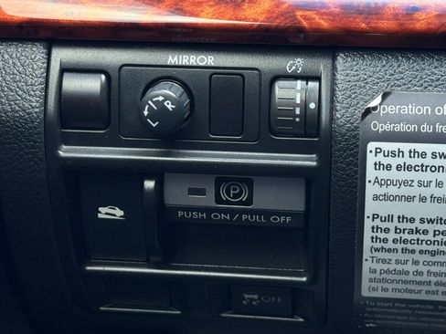 Used 2010 Subaru Outback 3.6R Limited AWD/4WD image 35