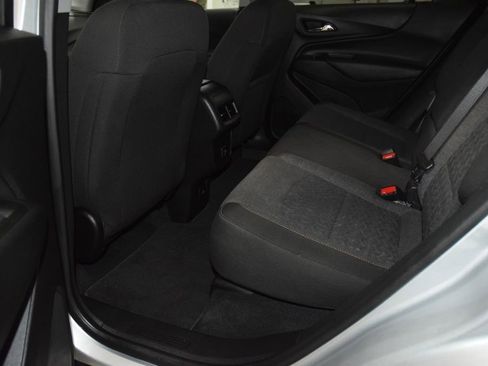 Used 2022 Chevrolet Equinox LT FWD image 40