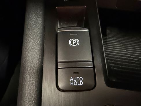 Used 2025 Nissan Kicks S FWD image 30