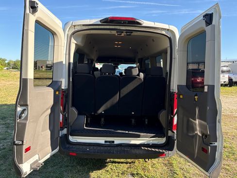 Used 2020 Ford Transit 350 XLT RWD image 17