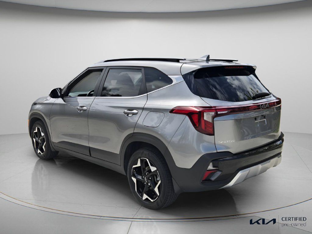 Certified 2024 Kia Seltos EX FWD image 8
