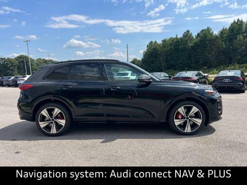 New 2026 Audi SQ5 Premium Plus AWD/4WD image 3