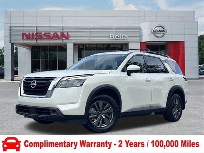 Certified 2024 Nissan Pathfinder SV w/ SV Premium Package
