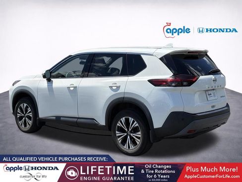 Used 2021 Nissan Rogue SV AWD/4WD image 4