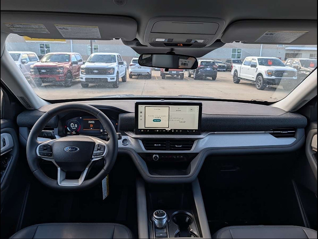 New 2026 Ford Explorer Active w/ Active Comfort Package AWD/4WD image 5