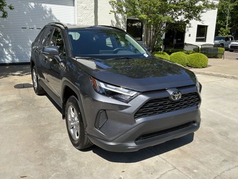 Used 2025 Toyota RAV4 XLE w/ Convenience Package image 2