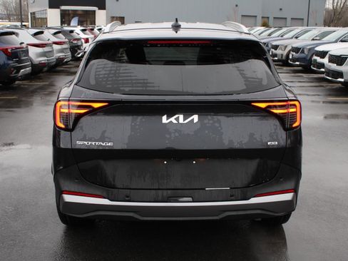New 2026 Kia Sportage EX image 6