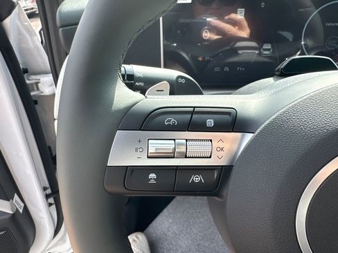 New 2026 Hyundai Tucson Limited image 16