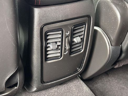 Used 2023 Dodge Durango R/T w/ Blacktop Package AWD/4WD image 17