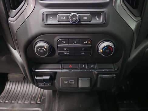 Certified 2022 Chevrolet Silverado 2500 W/T w/ WT Convenience Package AWD/4WD image 21