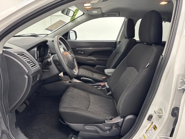 Used 2020 Mitsubishi Outlander Sport ES FWD image 19