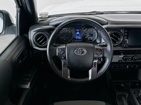 Used 2021 Toyota Tacoma TRD Sport w/ Technology Package RWD image 18