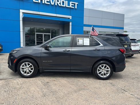 Used 2022 Chevrolet Equinox LT AWD/4WD image 8