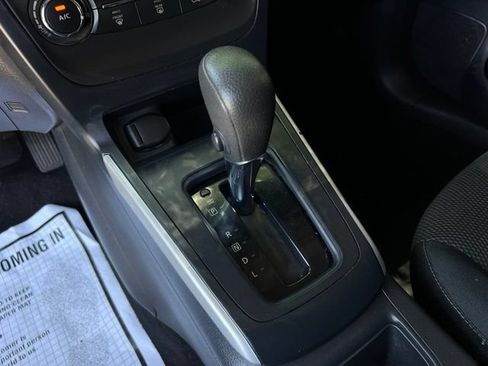 Used 2019 Nissan Sentra S FWD image 33