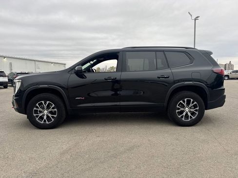 Used 2025 GMC Acadia AT4 w/ Super Cruise Package image 3