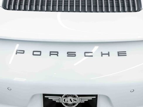 Used 2018 Porsche 911 Carrera T RWD image 28