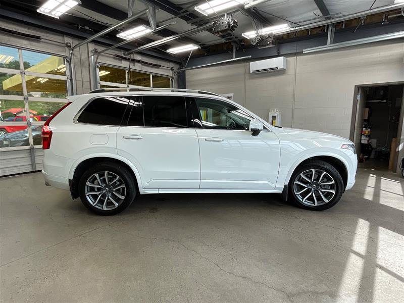 Used 2019 Volvo XC90 T5 Momentum w/ Protection Package Premier FWD image 6