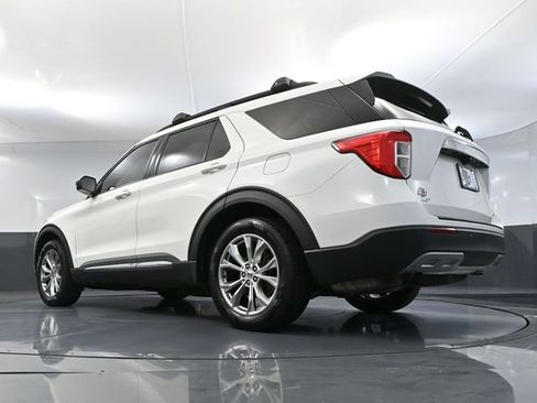 Used 2020 Ford Explorer XLT w/ Equipment Group 202A image 56