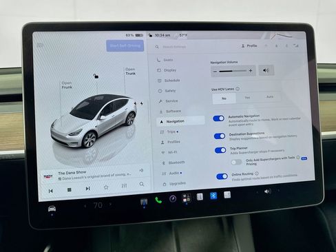 Used 2023 Tesla Model Y Long Range AWD/4WD image 36