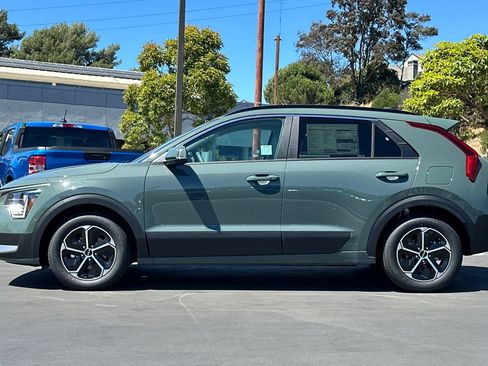 New 2026 Kia Niro EX w/ EX Premium Package FWD image 8