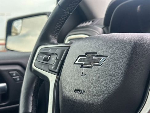 Used 2022 Chevrolet Silverado 1500 LT Trail Boss w/ Convenience Package II image 28
