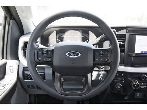 New 2025 Ford F550 2WD Regular Cab Super Duty w/ XLT Value Package image 11