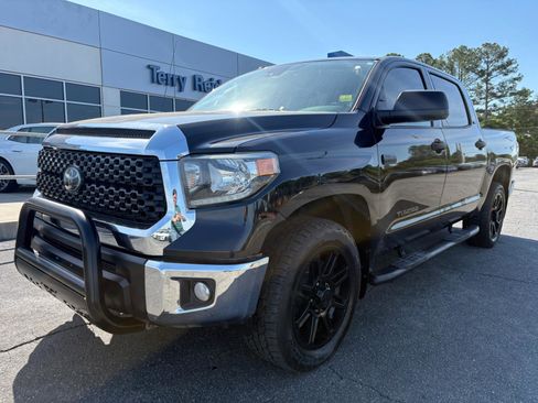 Used 2019 Toyota Tundra SR5 AWD/4WD image 1