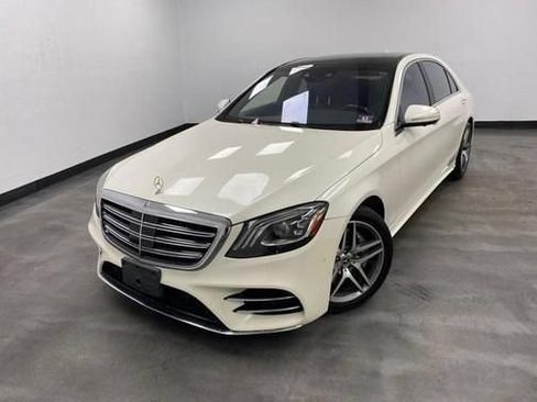 Used 2019 Mercedes-Benz S 560 4MATIC Sedan w/ AMG Line Exterior image 1