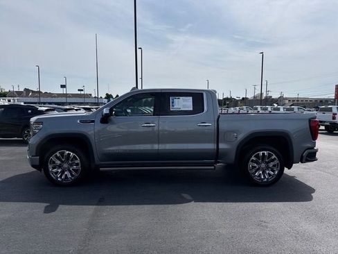 Used 2024 GMC Sierra 1500 Denali w/ Denali Reserve Package AWD/4WD image 6