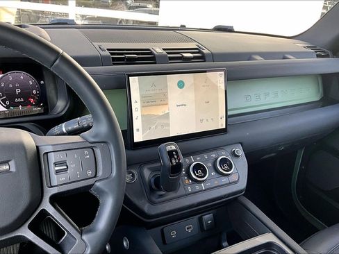 Used 2023 Land Rover Defender 110 75th Limited Edition image 6