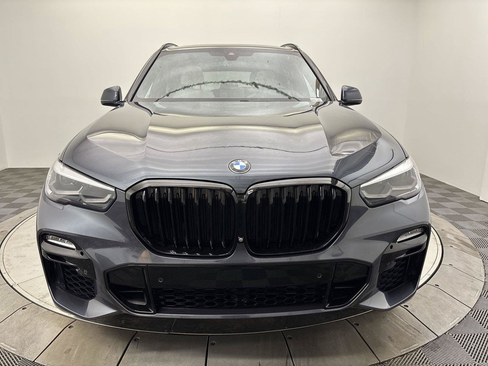 Used 2021 BMW X5 xDrive40i w/ M Sport Package AWD/4WD image 14