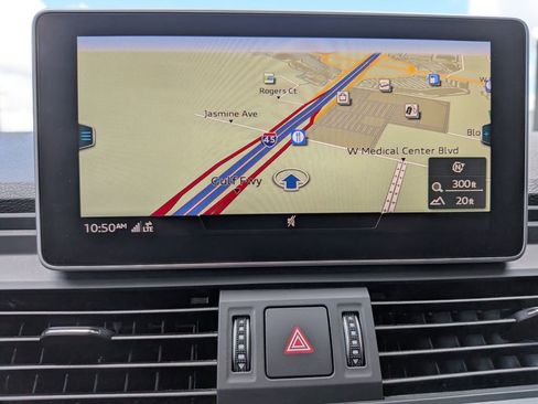 Used 2018 Audi Q5 2.0T Premium Plus image 19