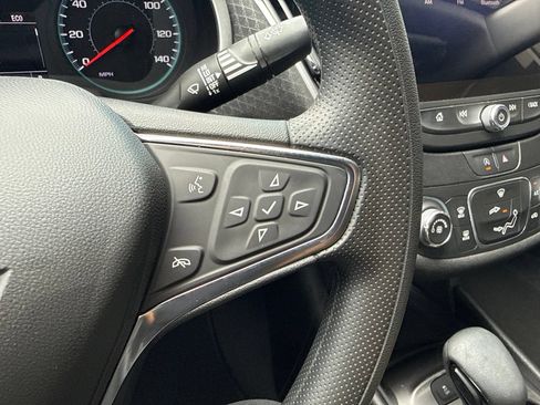 Used 2024 Chevrolet Malibu LS FWD image 29