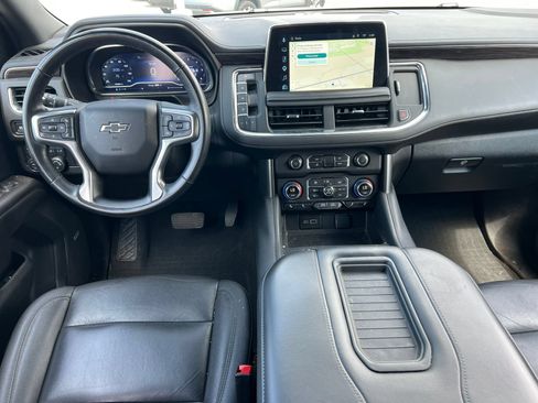 Used 2024 Chevrolet Suburban Z71 w/ Off-Road Capability Package AWD/4WD image 4