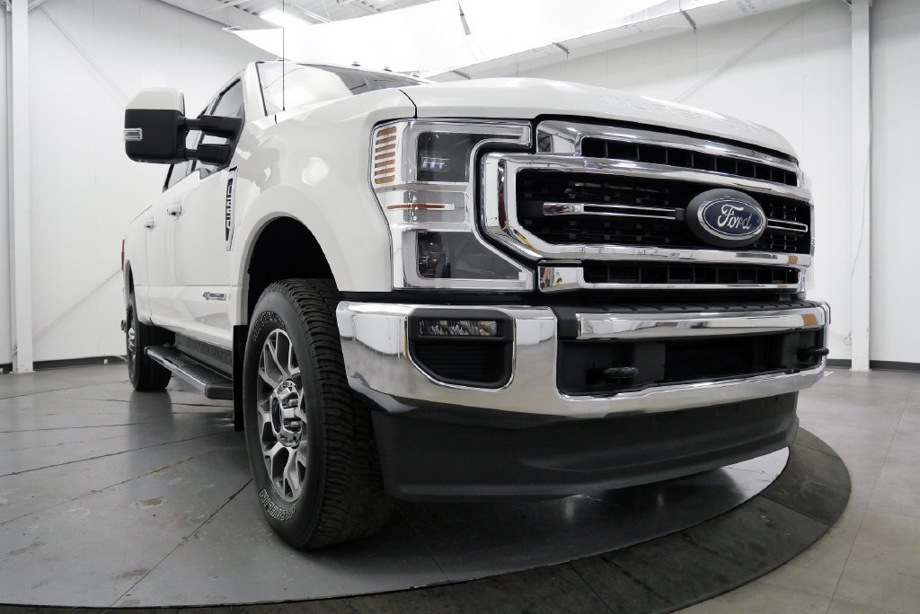 Used 2021 Ford F250 Lariat w/ Lariat Ultimate Package AWD/4WD image 46