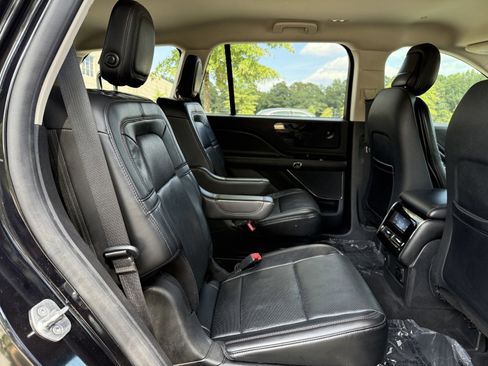 Used 2020 Lincoln Aviator Reserve w/ Elements Package Plus image 40