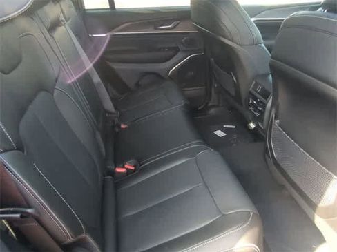 New 2025 Jeep Grand Cherokee Overland w/ Trailer Tow Package image 20