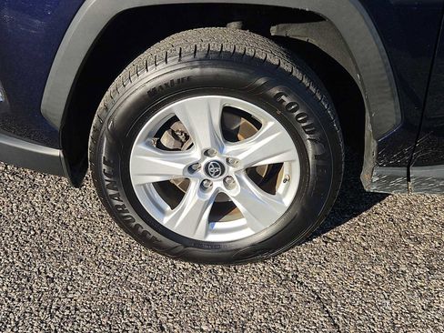 Used 2019 Toyota RAV4 XLE image 24