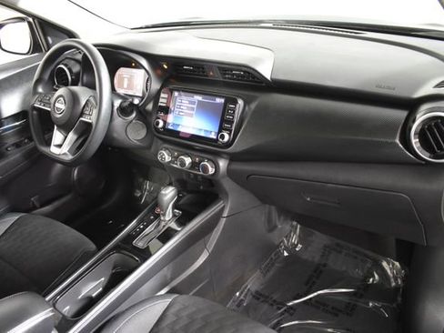 Used 2023 Nissan Kicks SV w/ Exterior Package FWD image 32