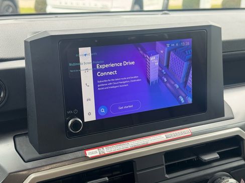 Used 2025 Toyota Tacoma SR5 image 27